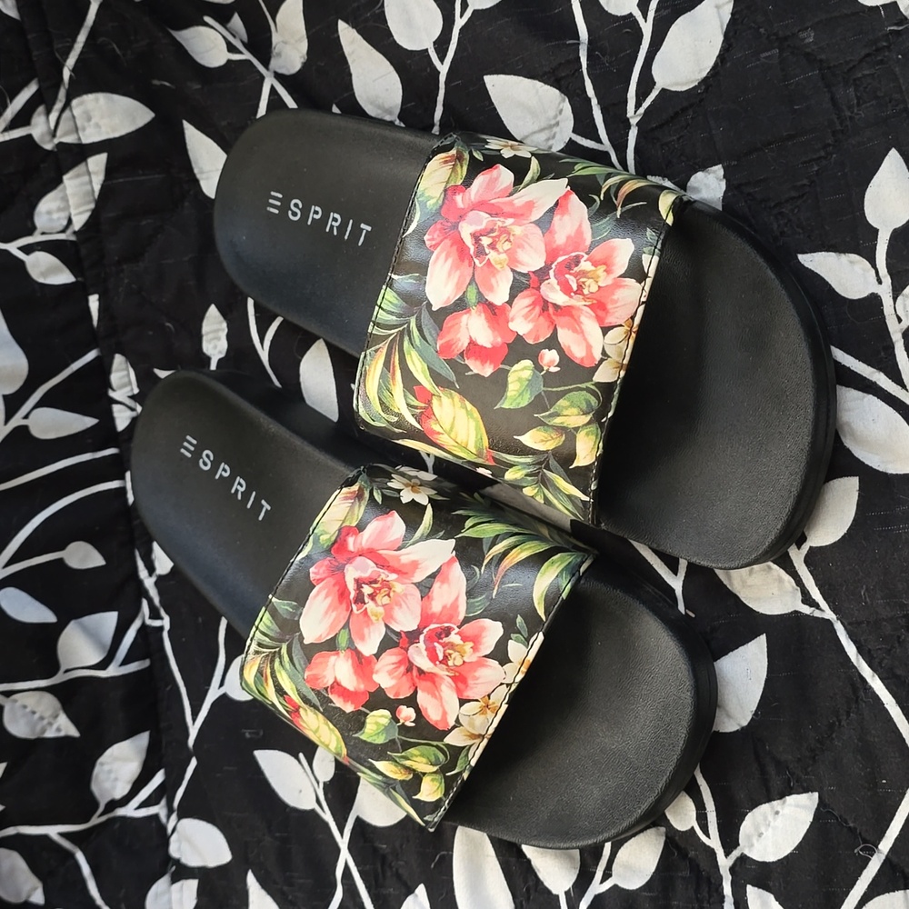 New Esprit Sandals - Size 8.5 Women's- Black with Floral Design